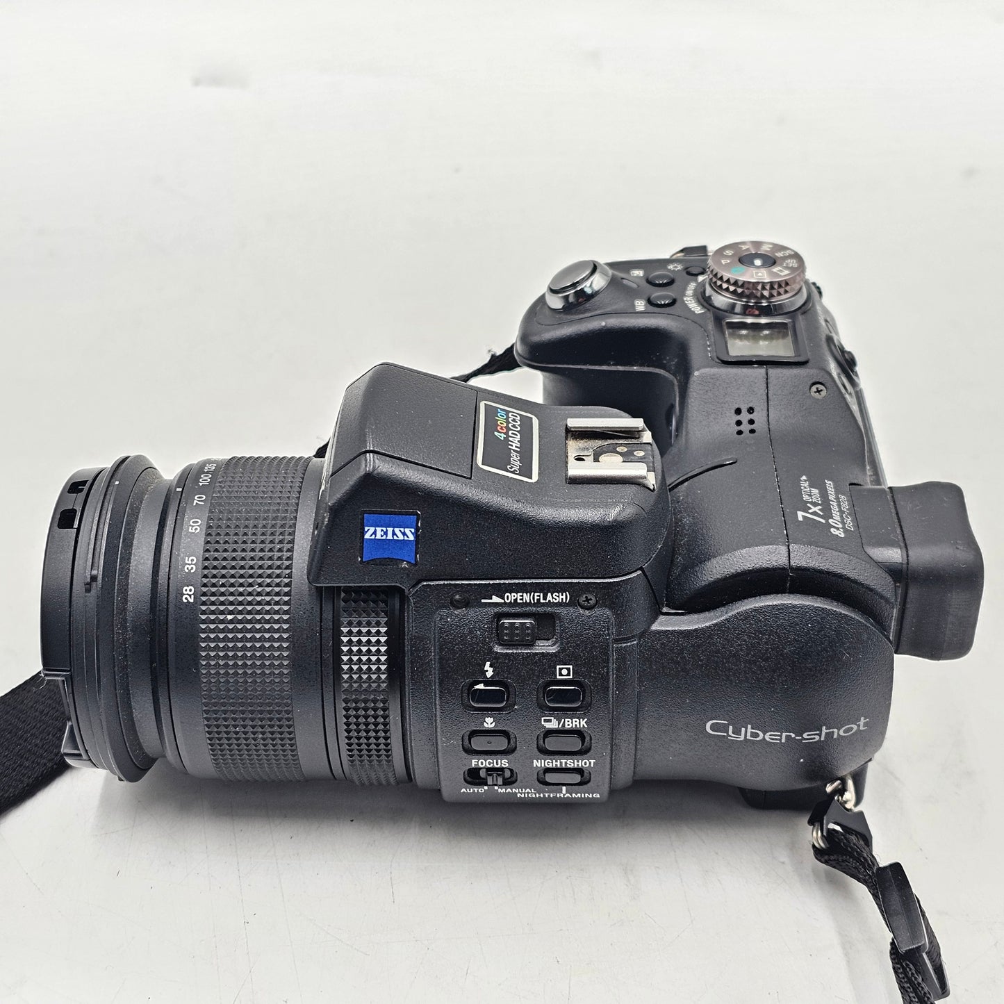 Sony DSC-F828 8.1MP Digital SLR DSLR Camera