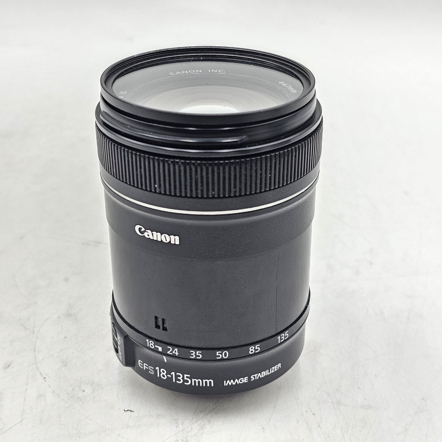 Canon EF-S Zoom Lens 18-135mm f/3.5-5.6 IS Auto & Manual Lens