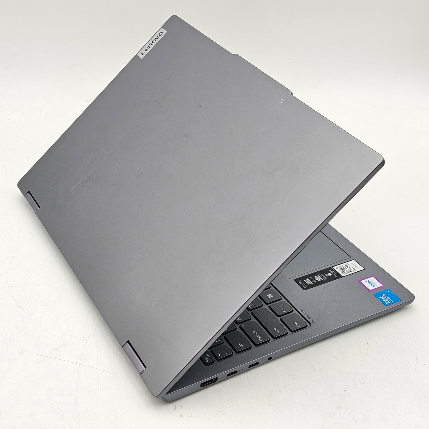 Lenovo IdeaPad 5 2-in-1 16IRU9 16" i5-120U 1.6GHz 16GB RAM 512GB SSD