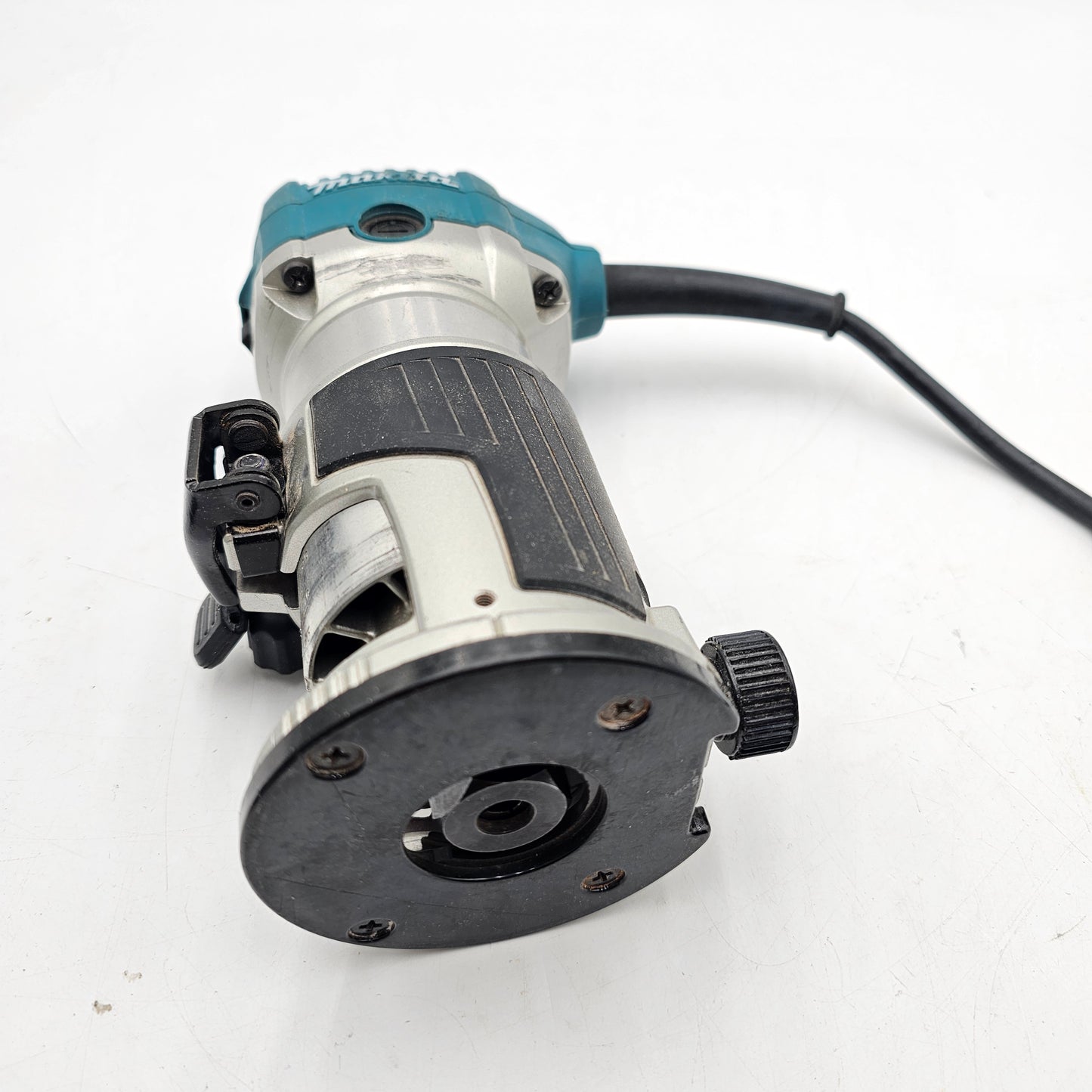 Makita RT0701CX7 120V 1-1/4 HP Compact Router Kit