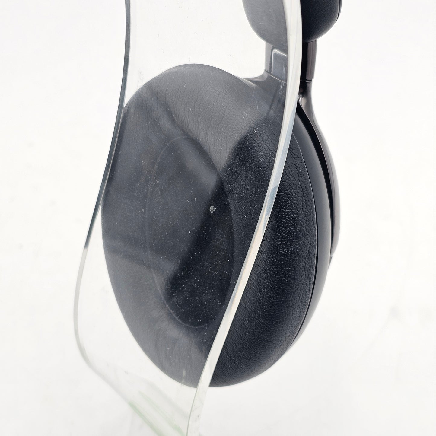 Bose Ultra 2 HP Over-Ear Noise Cancelling Bluetooth Headphones Black 890101-0100