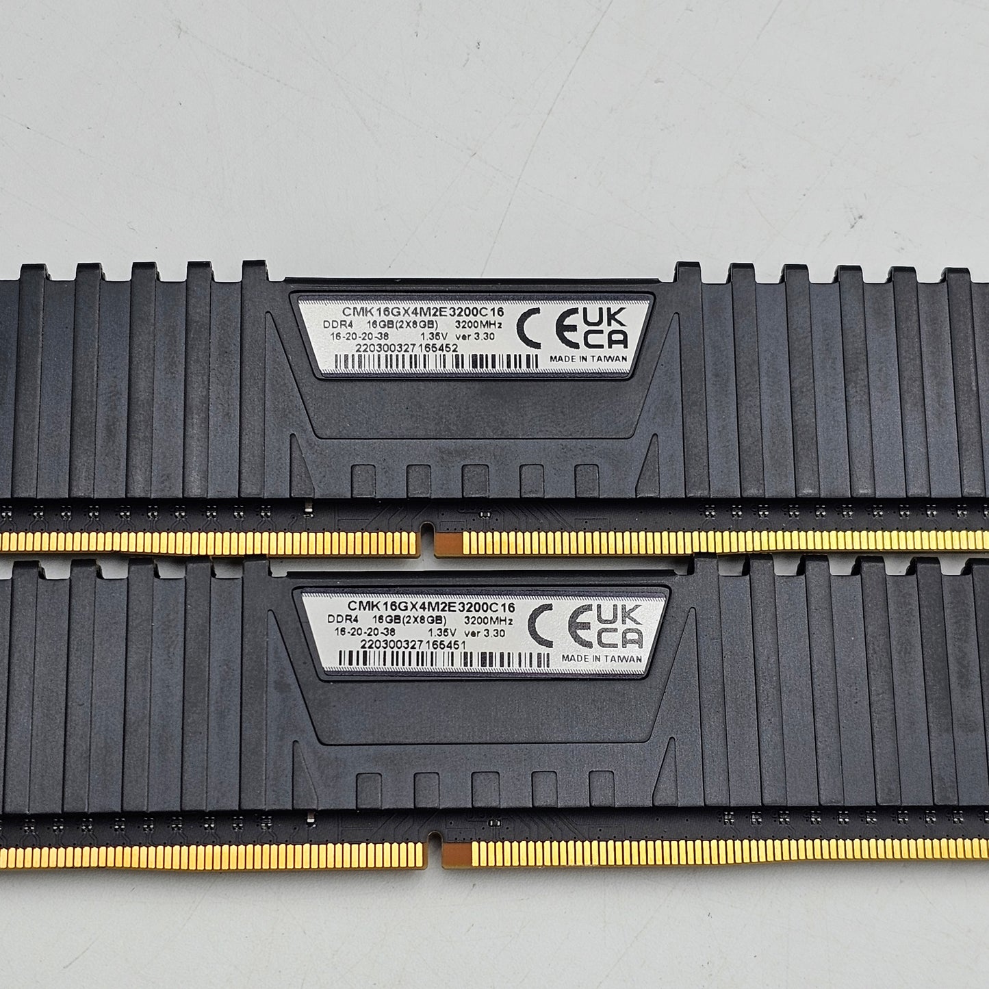 Corsair Vengeance LPX 16GB (2x8GB) RAM DDR4 3200MHz CMK16GX4M2B3200C16