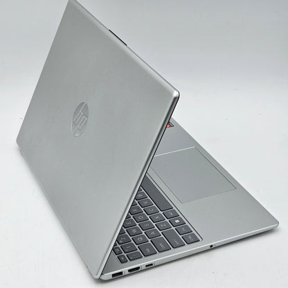 HP NoteBook HP 15-FC0399NR 15.6" Ryzen 3 7320U 2.4GHz 6GB RAM 256GB SSD