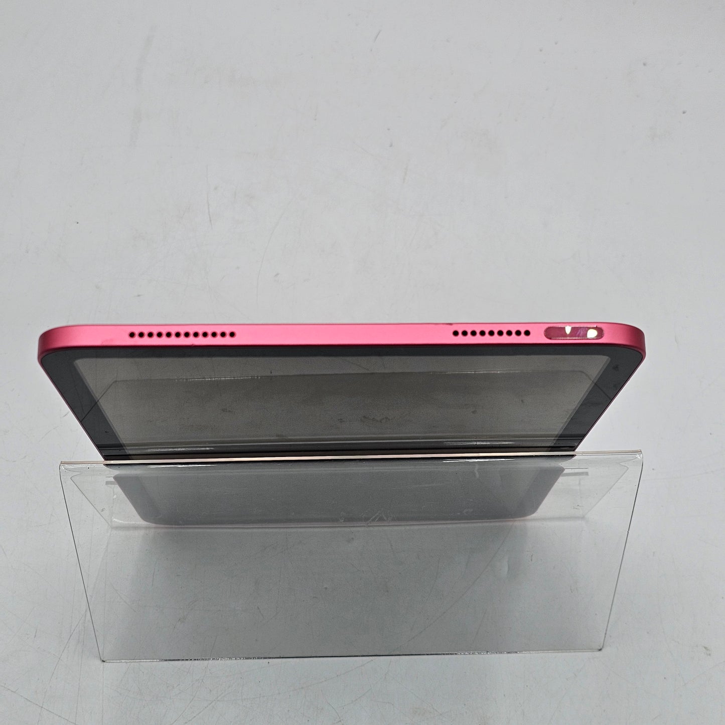 WiFi Only Apple iPad 10th Gen 64GB Pink MPQ33LL/A