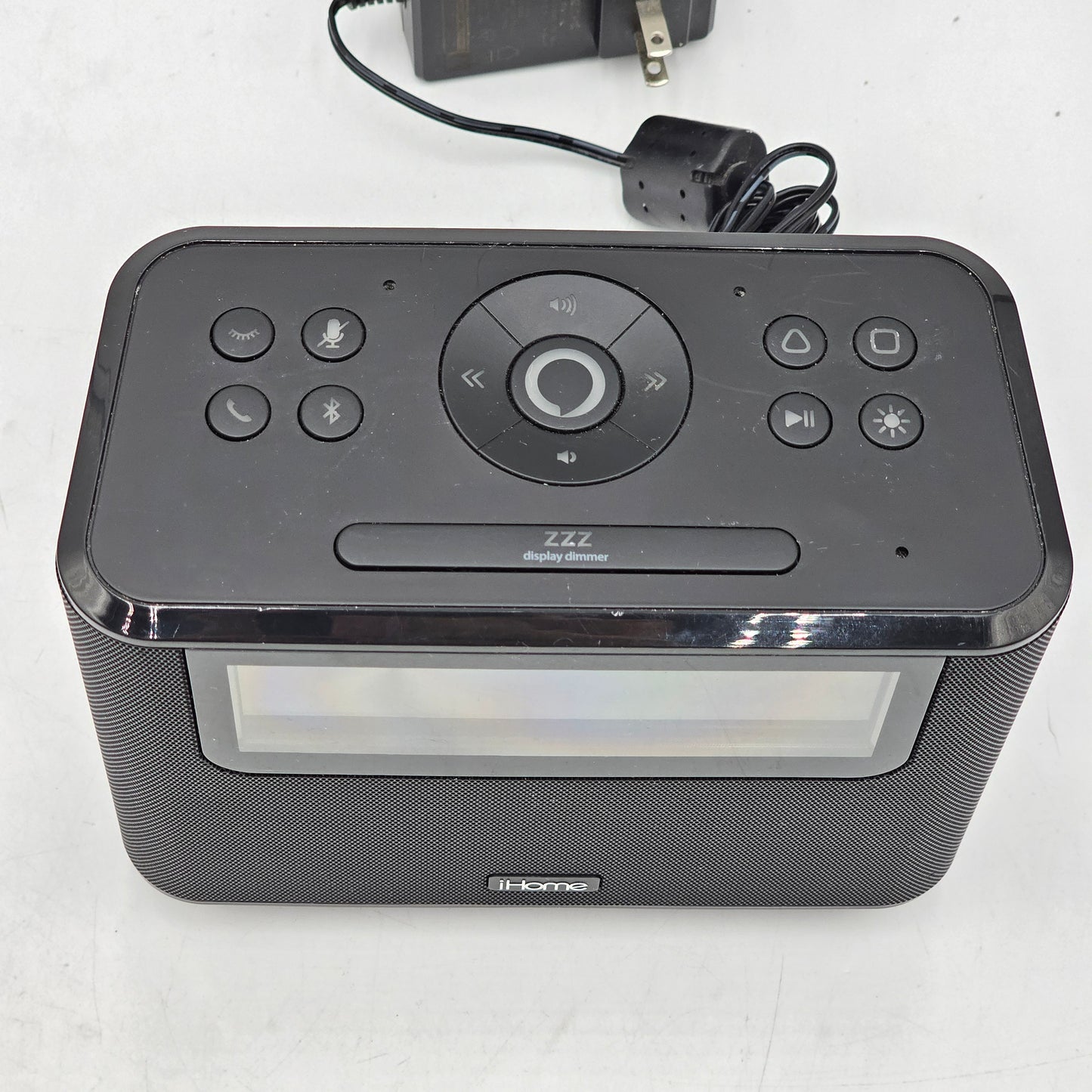 IHOME iAVS16 Bedside Alarm Clock Black