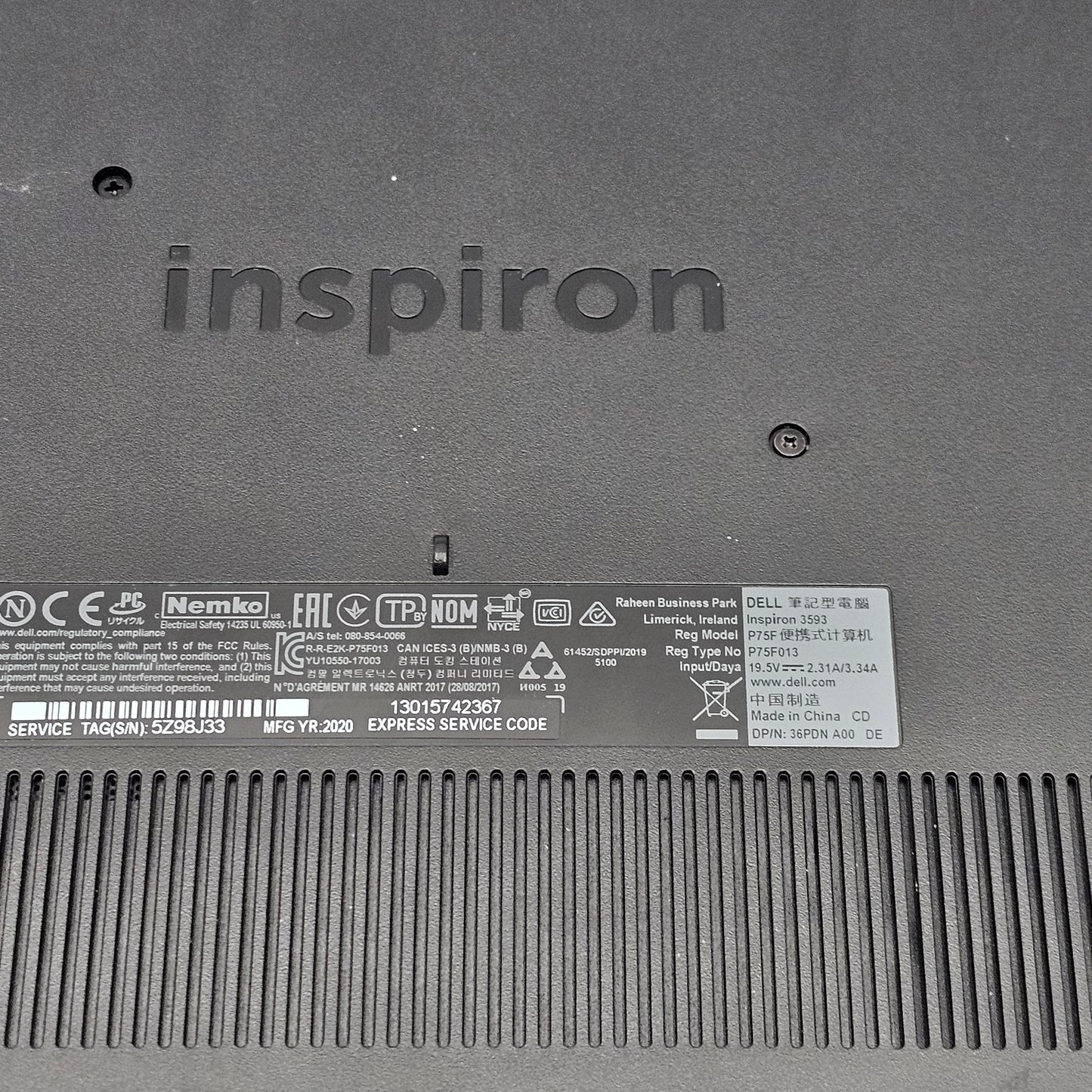 Dell Inspiron 3000 15.6" i5-1035G1 1.0GHz 8GB RAM 1TB HDD