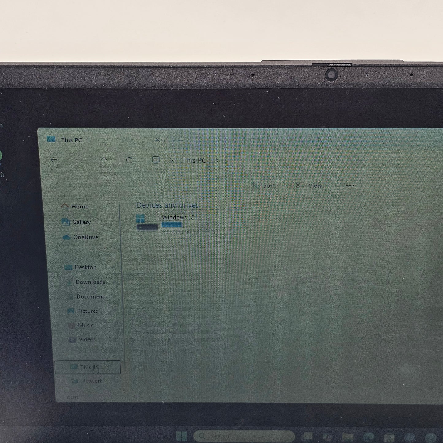HP Laptop 14-EM0157NR 14" Ryzen 3 7320U 2.4GHz 8GB RAM 256GB SSD