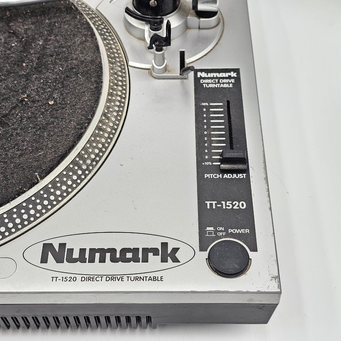 Numark TT-1520 Turntable