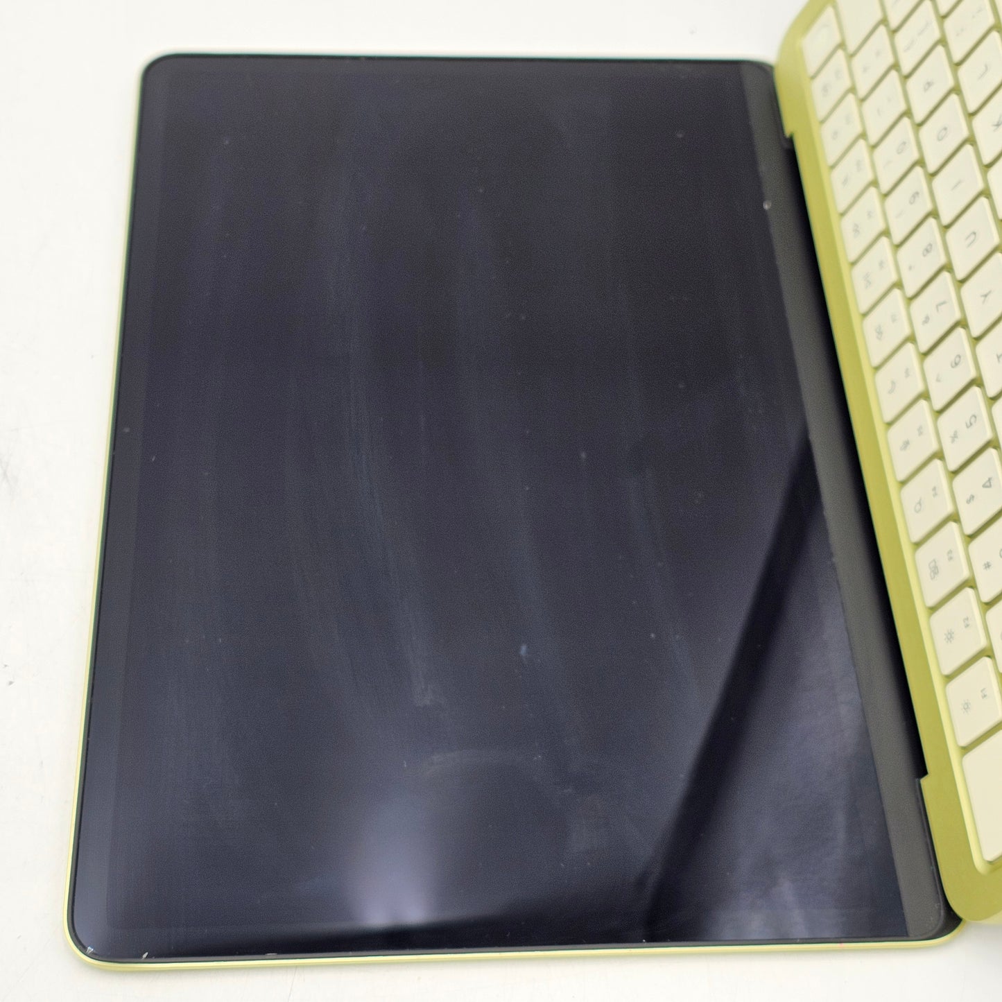 2026 Apple MacBook Neo 13" A18 Pro 5C GPU 4.0GHz 8GB RAM 512GB SSD MHFE4LL/A