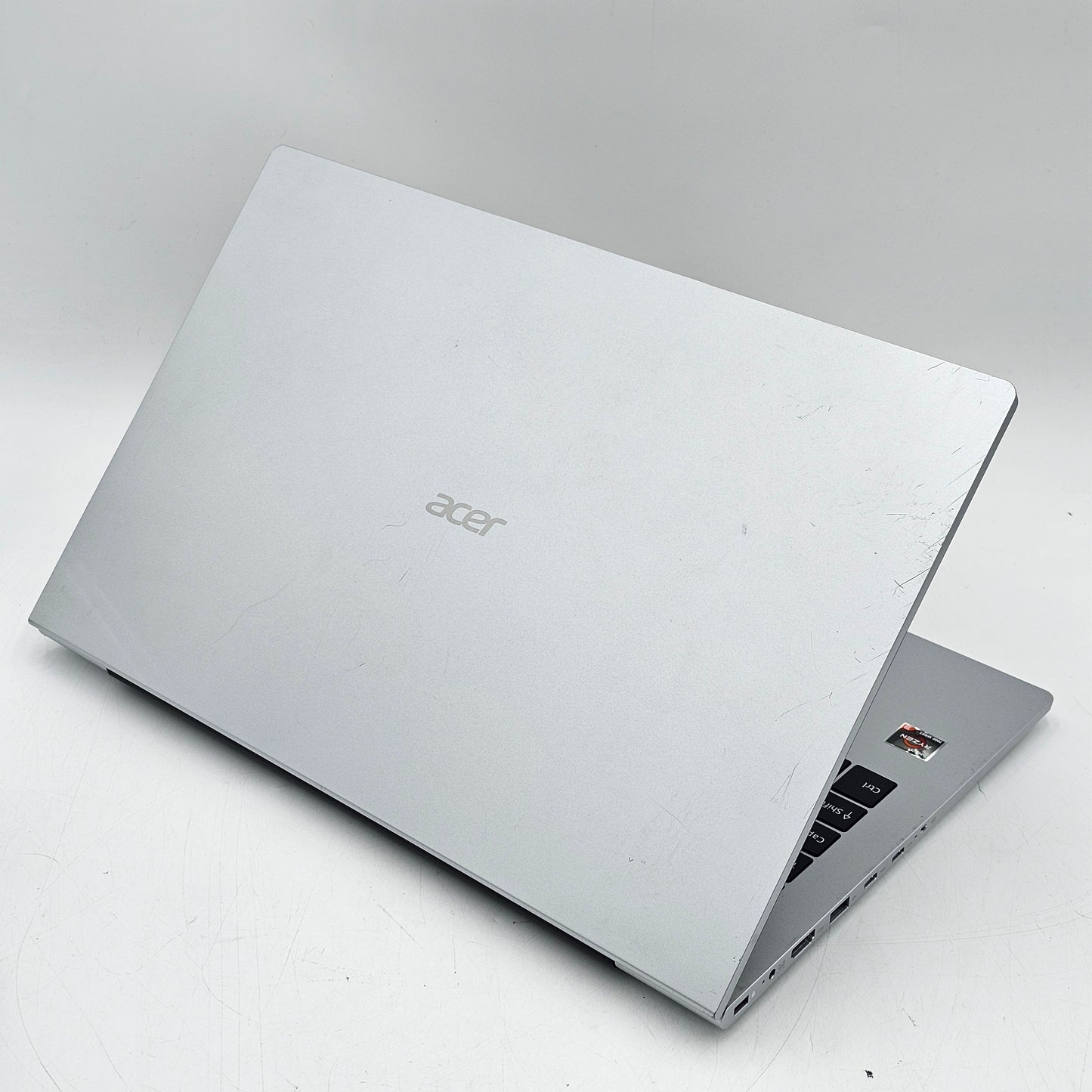 Acer Aspire 3 A325-42 15.6" Ryzen 3 7330U 2.3GHz 8GB RAM 128GB SSD