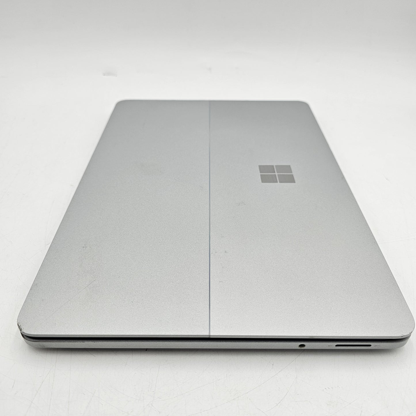 Microsoft Surface Laptop Studio 1 1964 14.4" i5-11300H 3.1GHz 16GB RAM 256GB SSD