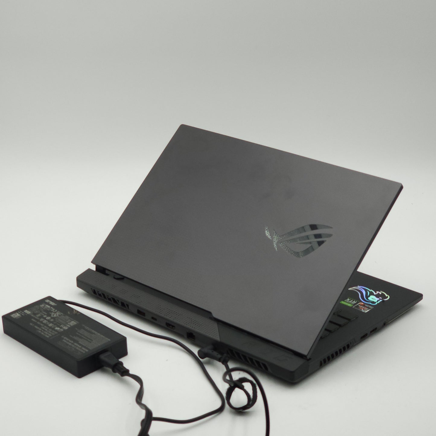 Asus ROG Strix G513 15.6" Ryzen 7 2.9GHz 16GB RAM 512GB SSD GeForce RTX 3050 Ti