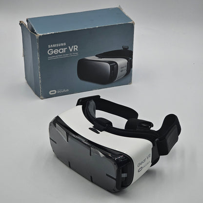 Samsung Gear VR by Oculus Virtual Reality Headset SM-R322