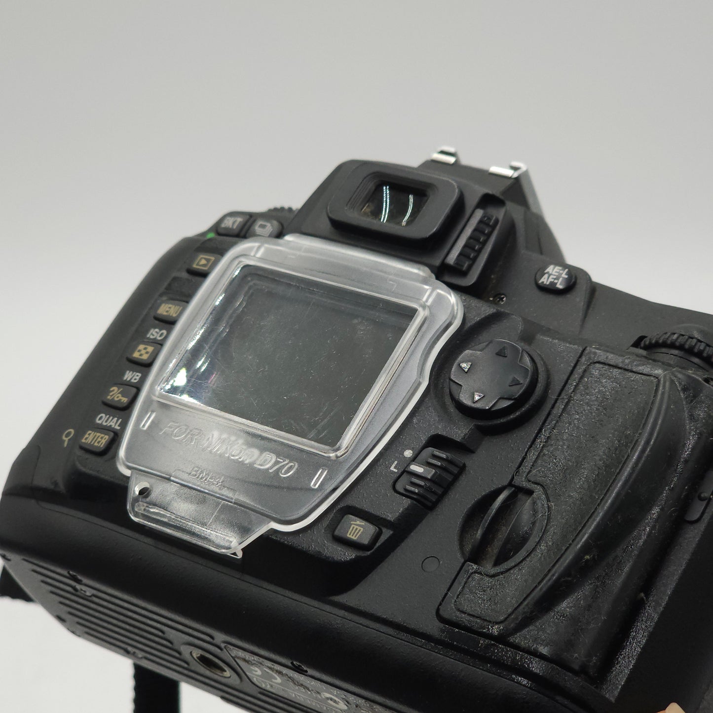 Nikon D70 6.1MP Digital SLR Camera Body Only