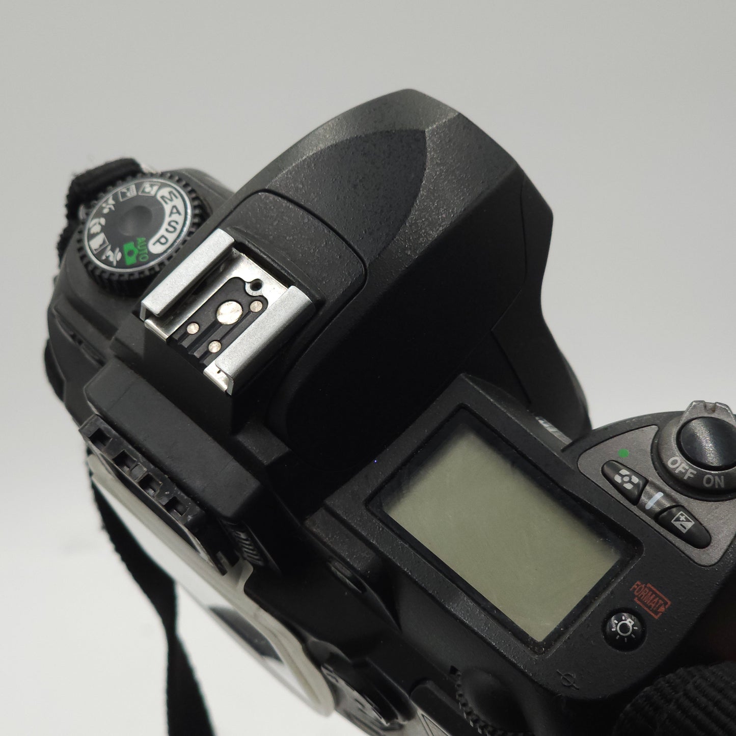 Nikon D70s 6.1MP Digital SLR Camera Body Only