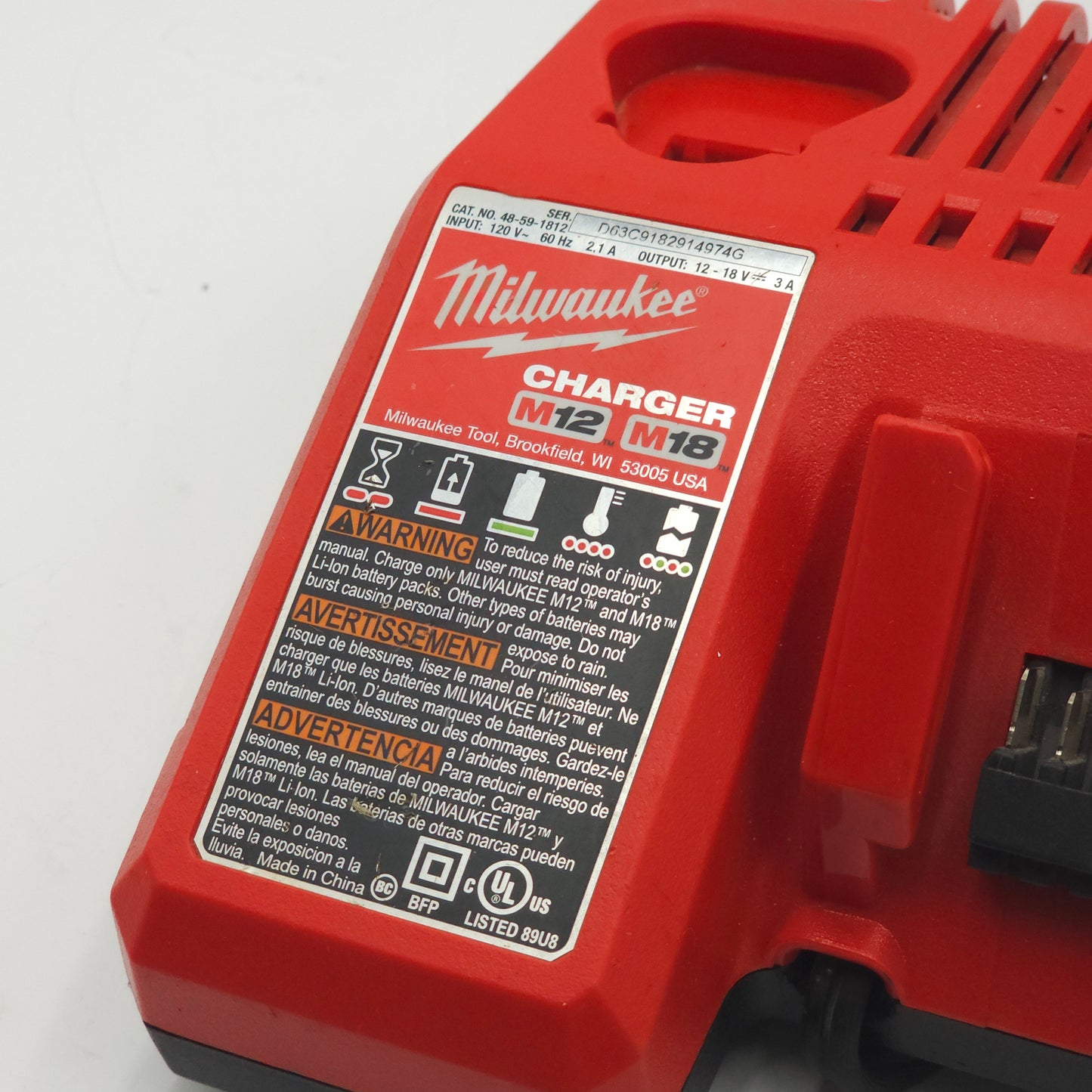 New Milwaukee M12 M18 Charger 48-59-1812