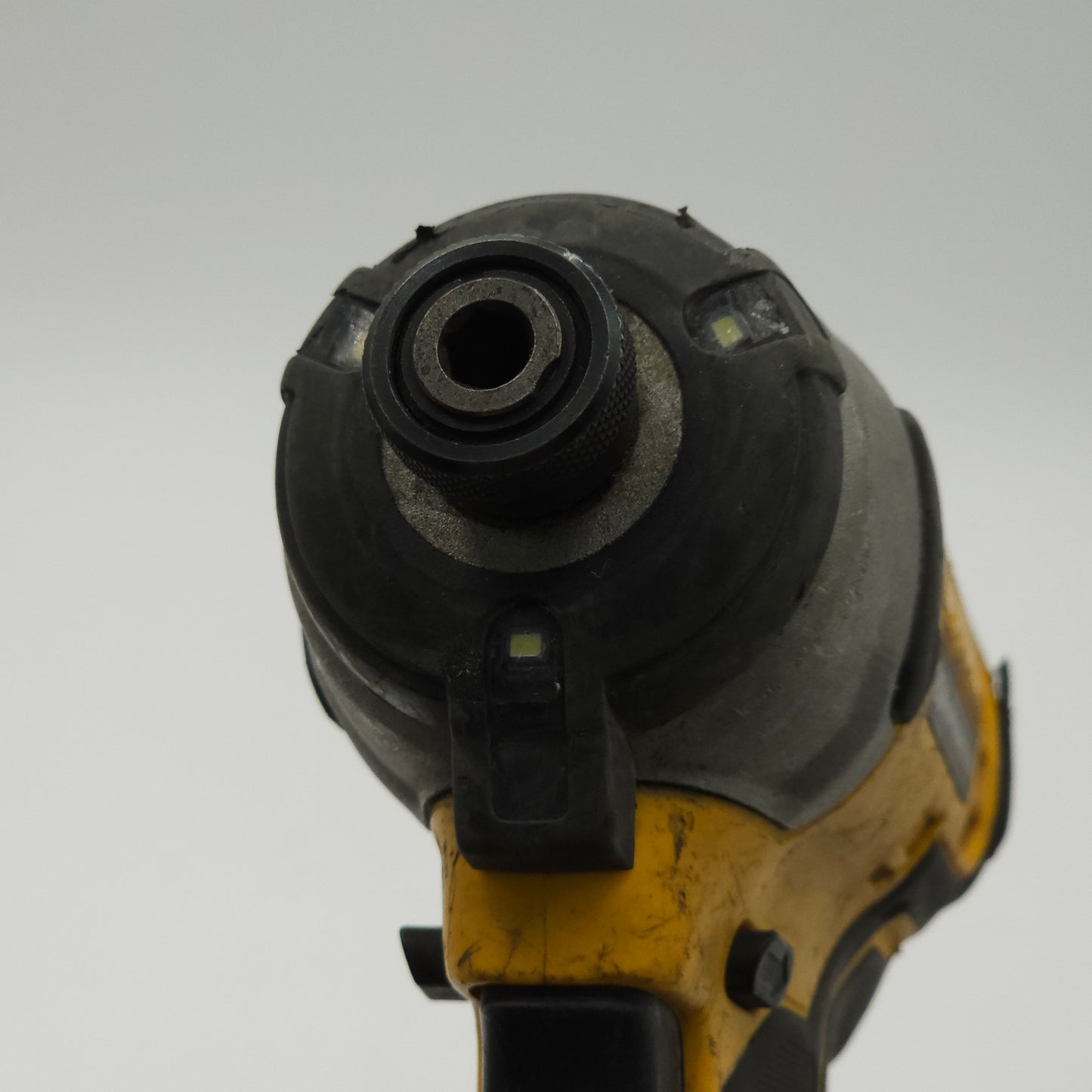 DeWalt DCF809 18V 1/4" Cordless Impact Driver